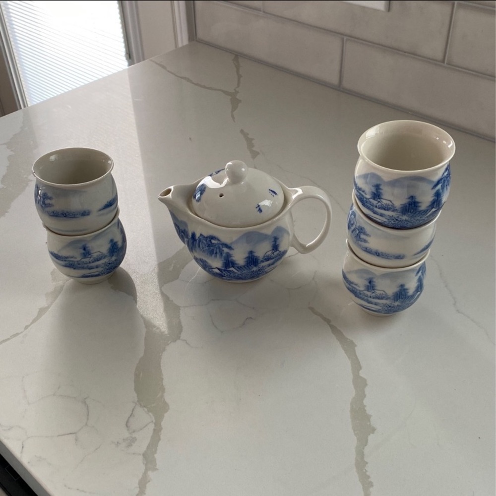 Tea set